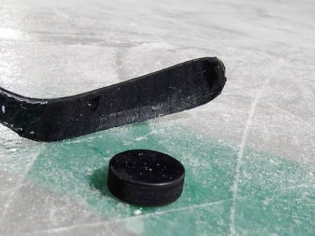 Mẹo Chơi Cá Cược Khúc Côn Cầu Chơi Người Mới